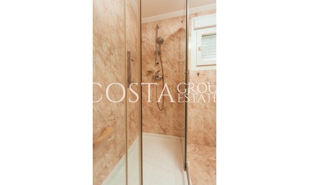 Resale - Villa -
Orihuela Costa - Los Balcones