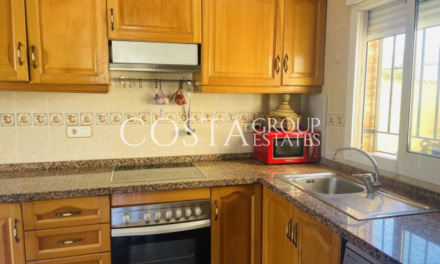 Resale - Villa -
Orihuela Costa - Villamartin