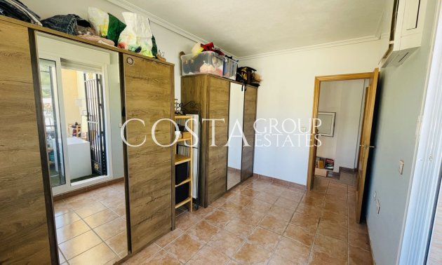 Resale - Villa -
Orihuela Costa - Villamartin