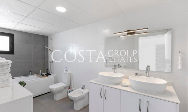 Odsprzedaż - Willa -
Abanilla - Macisvenda