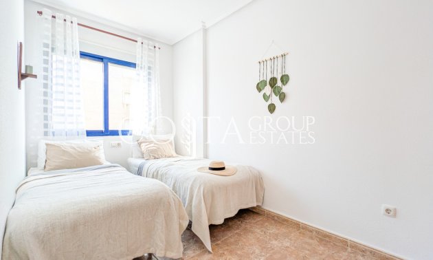 Resale - Apartments -
Orihuela Costa - Cabo Roig