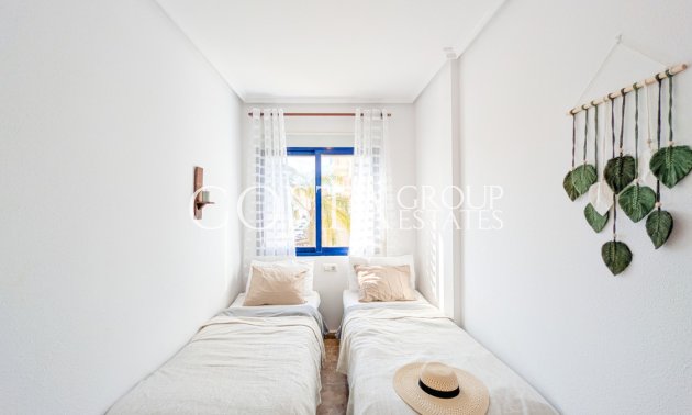 Resale - Apartments -
Orihuela Costa - Cabo Roig