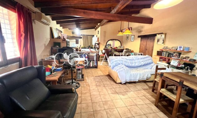 Resale - Villa -
Pinoso - Pinoso Centro