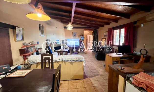 Resale - Villa -
Pinoso - Pinoso Centro