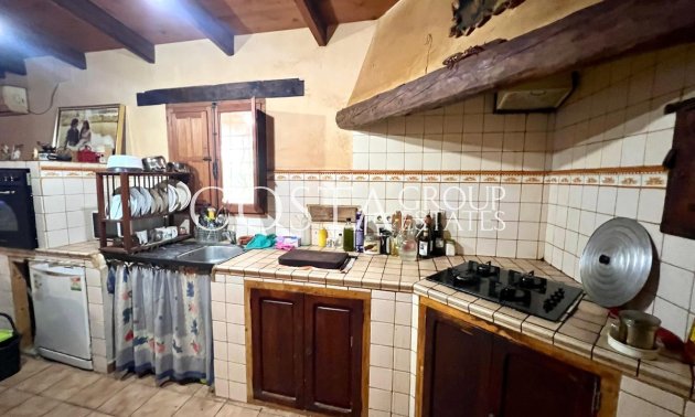 Resale - Villa -
Pinoso - Pinoso Centro