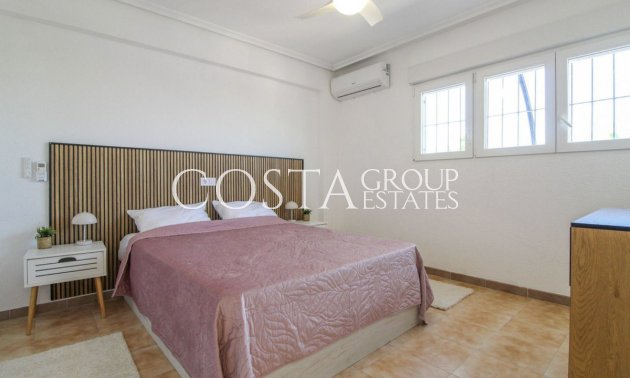 Odsprzedaż - Apartments -
Orihuela Costa - Punta Prima