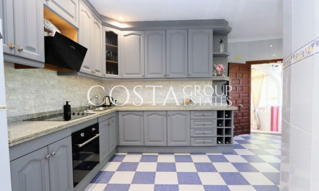 Resale - Villa -
Rojales - Ciudad Quesada