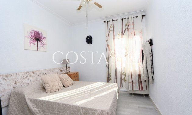 Resale - Villa -
Rojales - Ciudad Quesada