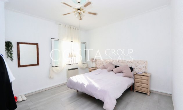 Resale - Villa -
Rojales - Ciudad Quesada