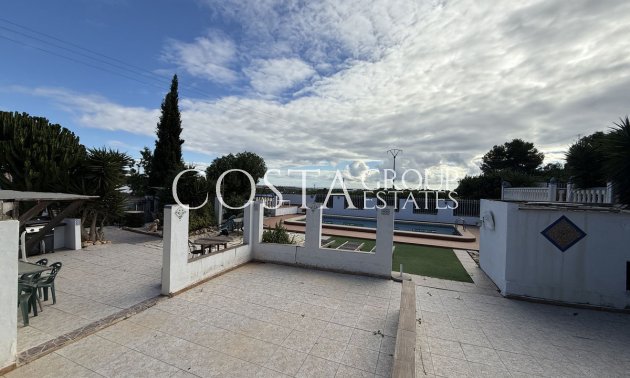 Odsprzedaż - Willa -
Pilar de la Horadada - Pinar de Campoverde