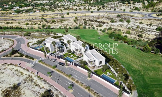 Nowy budynek - Willa -
Finestrat