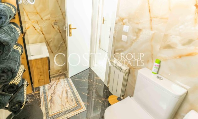 Resale - Villa -
Orihuela Costa - Punta Prima