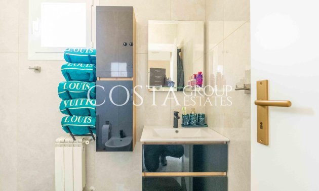 Resale - Villa -
Orihuela Costa - Punta Prima