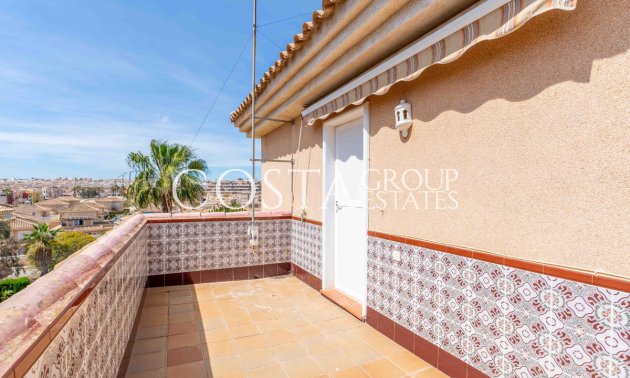 Resale - Villa -
Orihuela Costa - Punta Prima