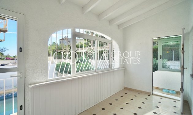 Resale - Villa -
Benissa