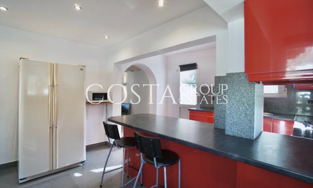 Resale - Villa -
Benissa