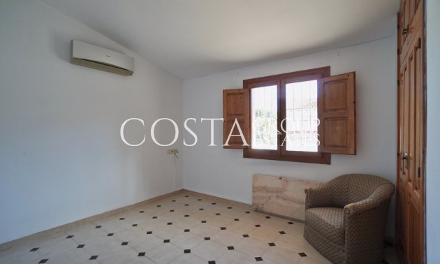 Resale - Villa -
Benissa