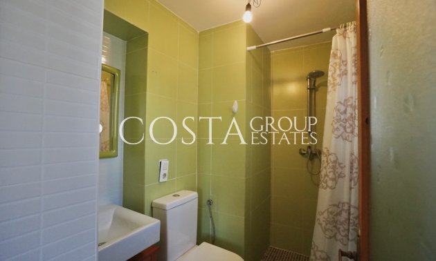 Resale - Villa -
Benissa