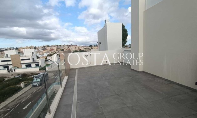 Resale - Villa -
Orihuela Costa - Villamartin