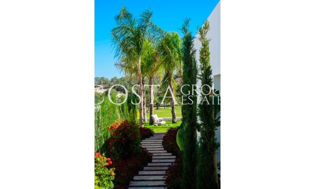 Odsprzedaż - Willa -
Orihuela Costa - Las Colinas Golf