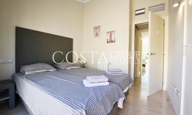 Odsprzedaż - Willa -
Orihuela Costa - Las Colinas Golf