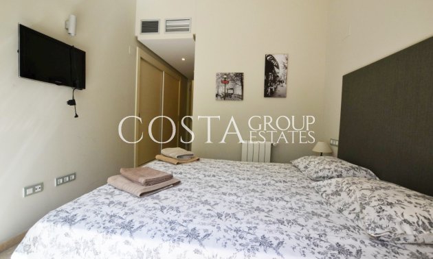 Resale - Villa -
Orihuela Costa - Las Colinas Golf