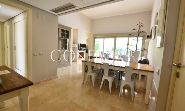 Odsprzedaż - Willa -
Orihuela Costa - Las Colinas Golf