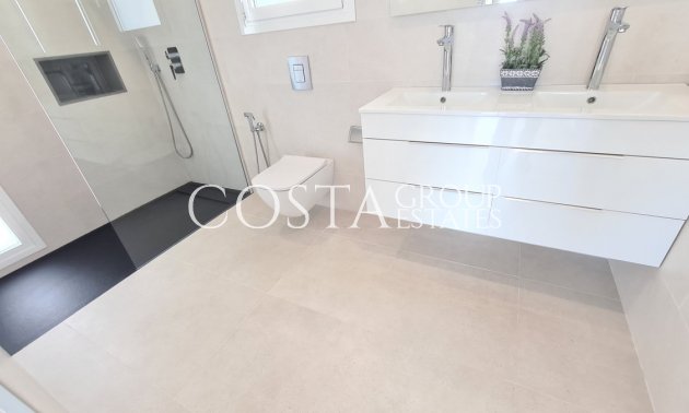 Resale - Villa -
San Fulgencio - La Marina