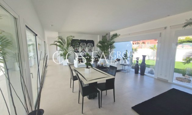 Resale - Villa -
San Fulgencio - La Marina