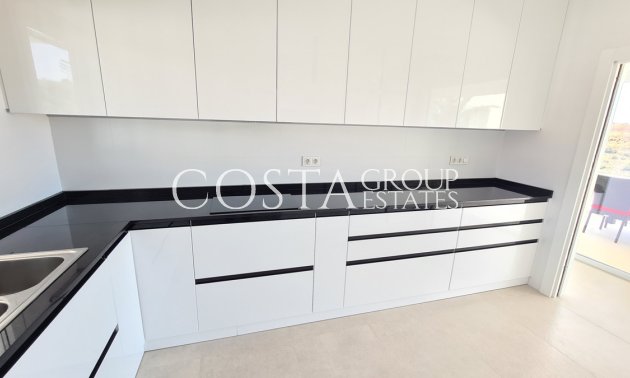 Resale - Villa -
San Fulgencio - La Marina