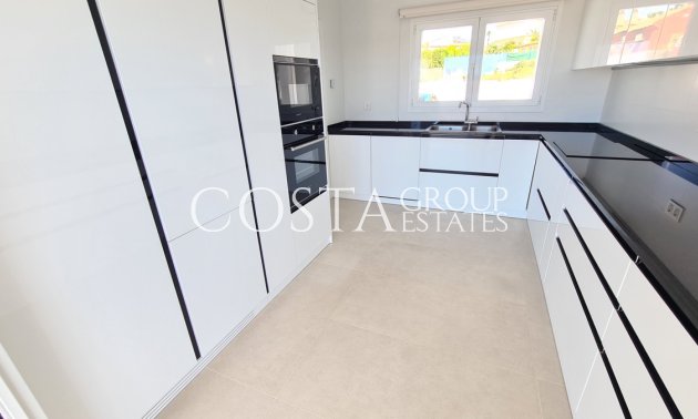 Resale - Villa -
San Fulgencio - La Marina