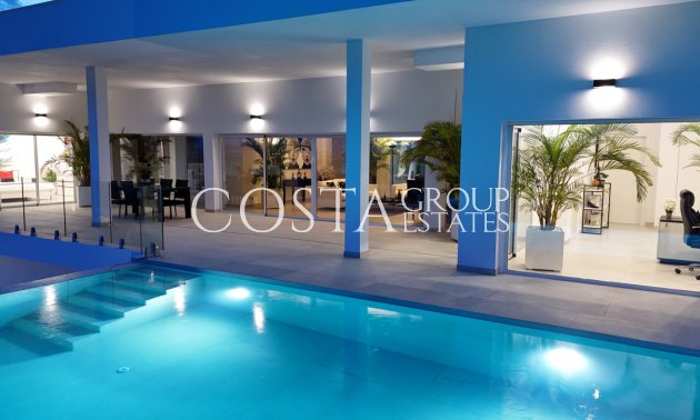 Resale - Villa -
San Fulgencio - La Marina