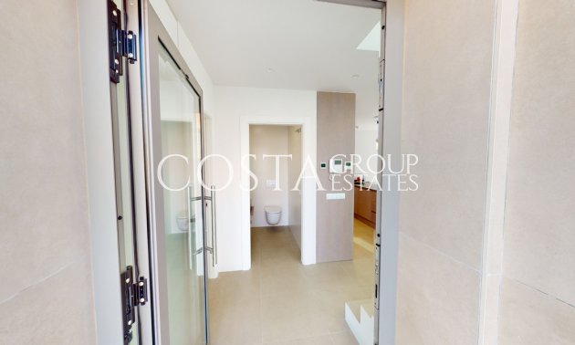 Resale - Villa -
Orihuela Costa - Las Colinas Golf