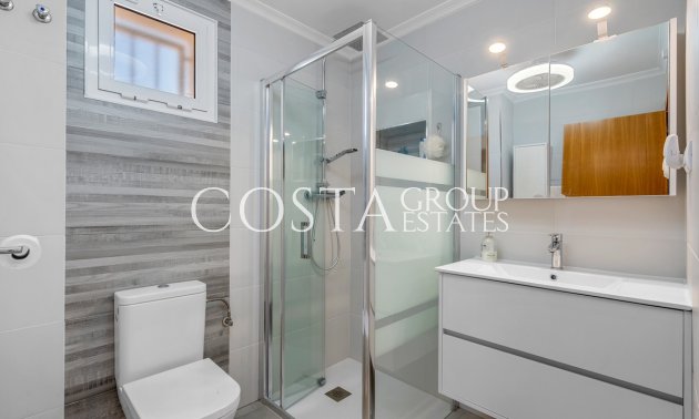 Odsprzedaż - Willa -
Algorfa