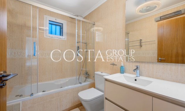 Odsprzedaż - Willa -
Algorfa