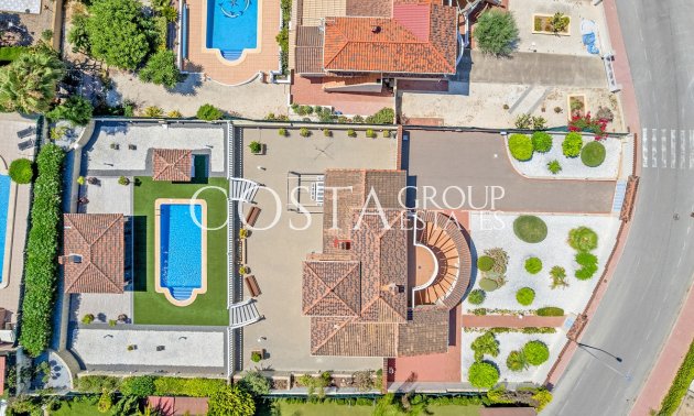 Odsprzedaż - Willa -
Algorfa