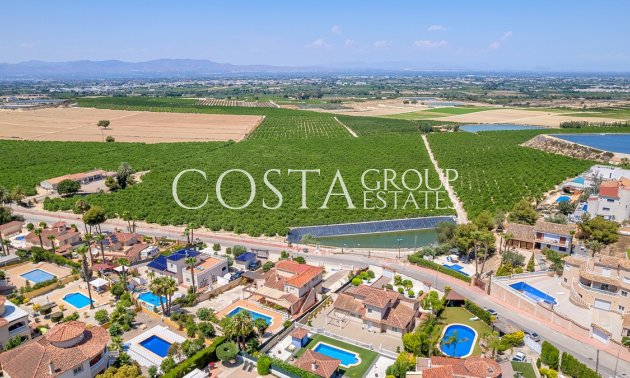 Odsprzedaż - Willa -
Algorfa