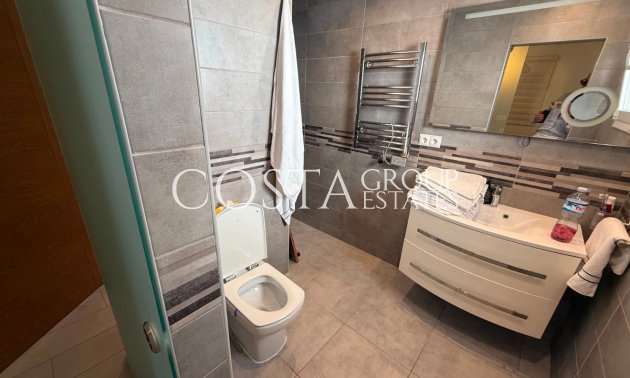 Odsprzedaż - Willa -
Orihuela Costa - Villamartin