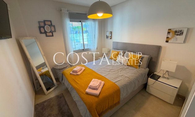 Resale - Apartments -
Orihuela Costa - La Florida
