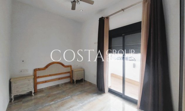 Resale - Villa -
Pilar de la Horadada - Torre De La Horadada