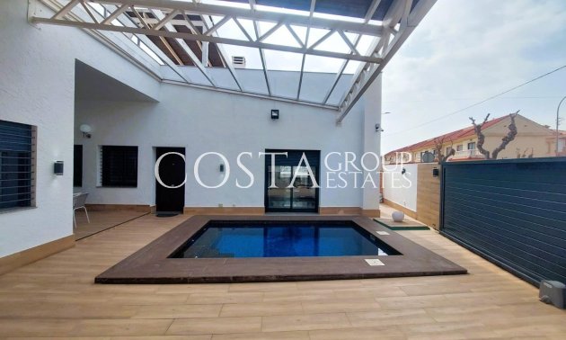 Resale - Villa -
Pilar de la Horadada - Torre De La Horadada