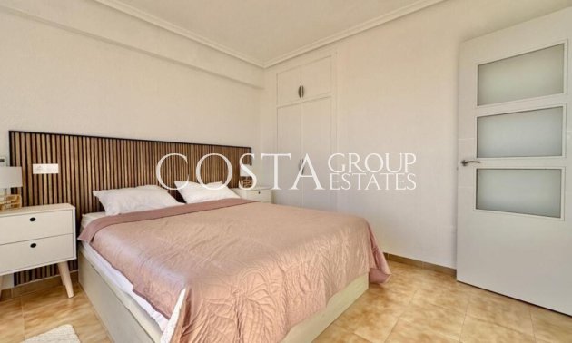 Resale - Apartments -
Torrevieja