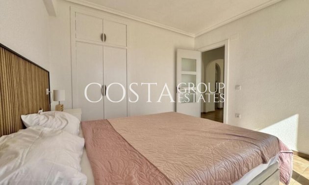 Resale - Apartments -
Torrevieja