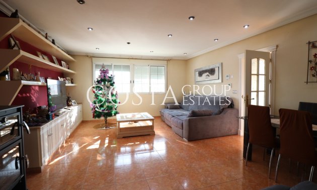 Resale - Villa -
Almoradí - El Saladar