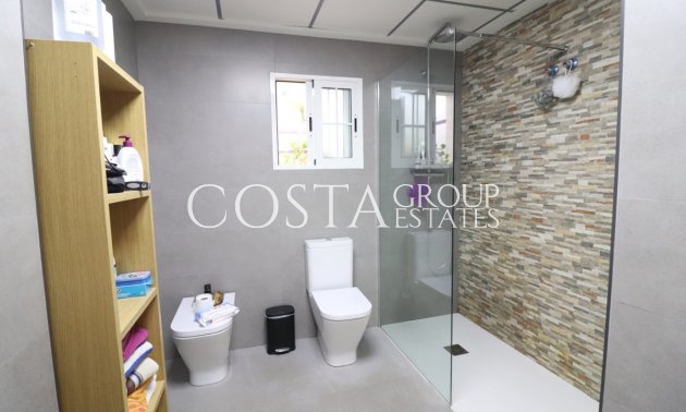 Resale - Villa -
Almoradí - El Saladar