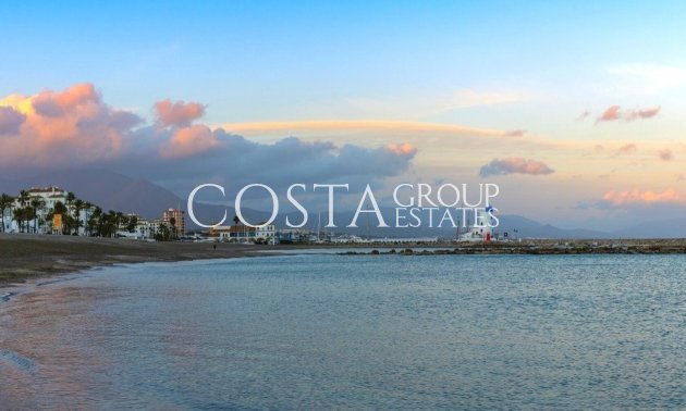 Nowy budynek - Dom -
Manilva - Punta Chullera