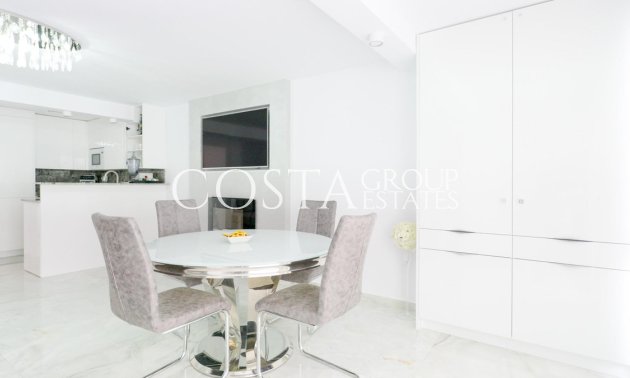 Resale - House -
Orihuela Costa - Punta Prima