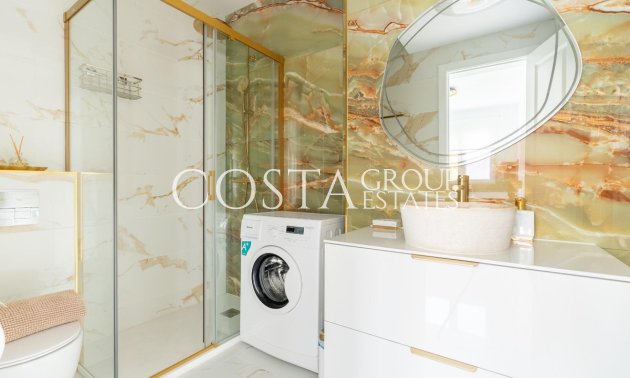 Resale - House -
Orihuela Costa - Punta Prima