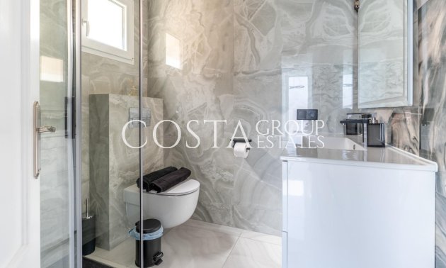 Resale - House -
Orihuela Costa - Punta Prima