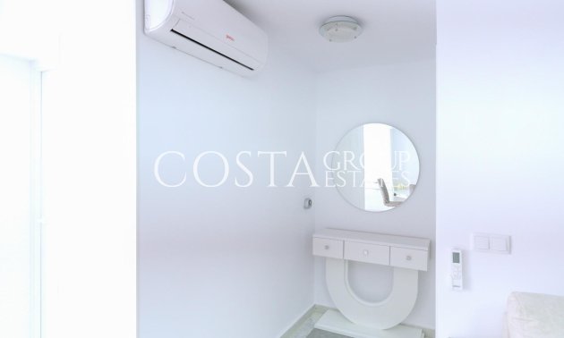 Resale - House -
Orihuela Costa - Punta Prima